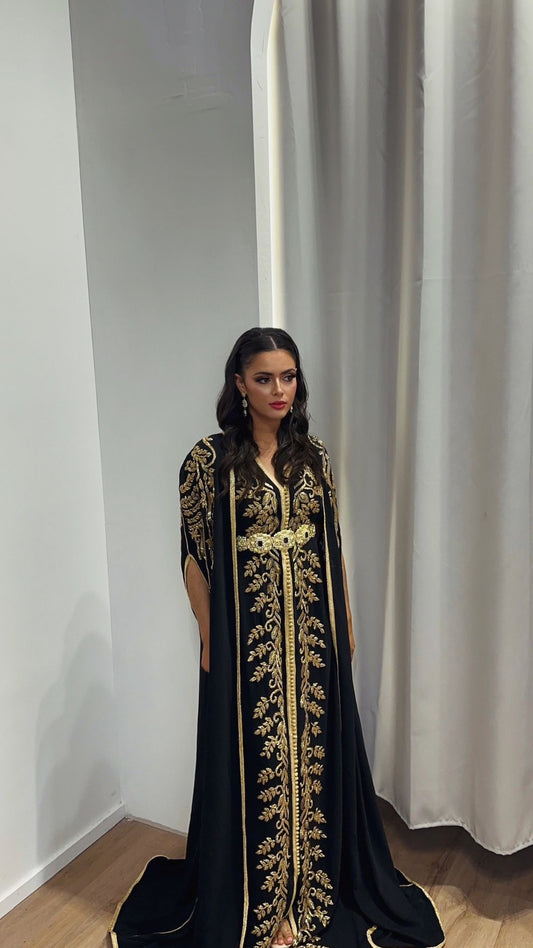 Caftan cape: noire et dorée
